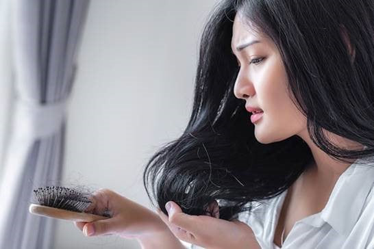 5 Reasons Why Your Hair is Not Growing and Tips to Fix it